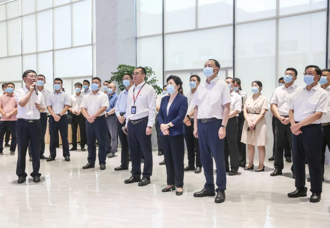 ����ʡί��ί����ɳ��ί������Ӣ�ʶӿ��쳤ɳ����18�ǻ������ն��������